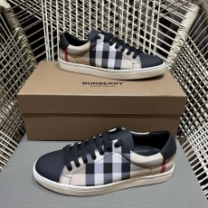 Burberry Low Shoes